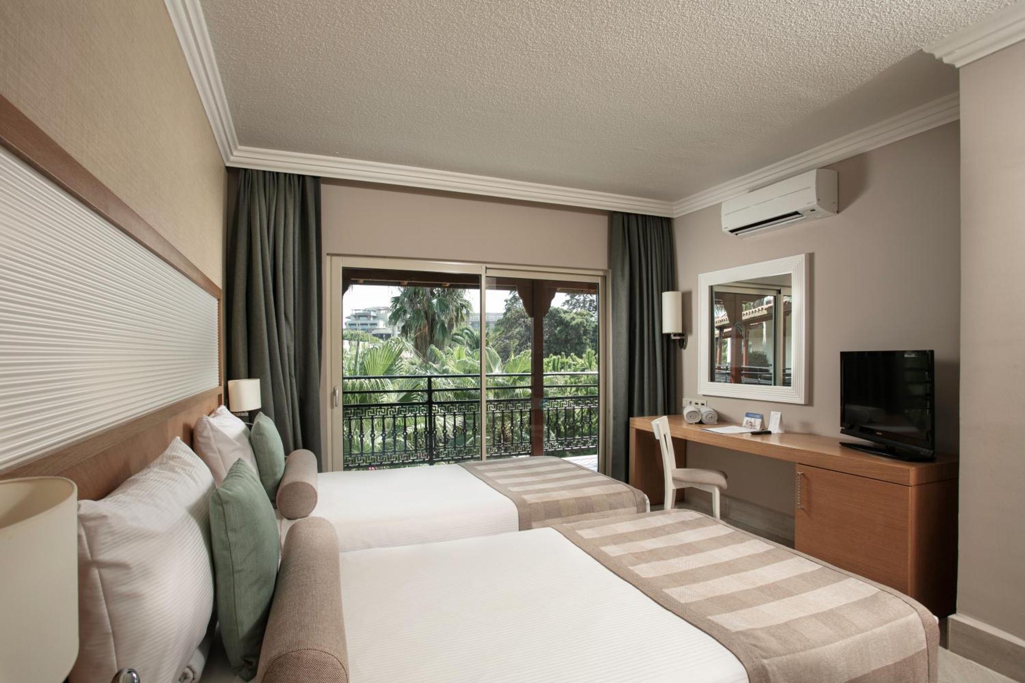 Paloma Oceana Hotel Side Ngoại thất bức ảnh